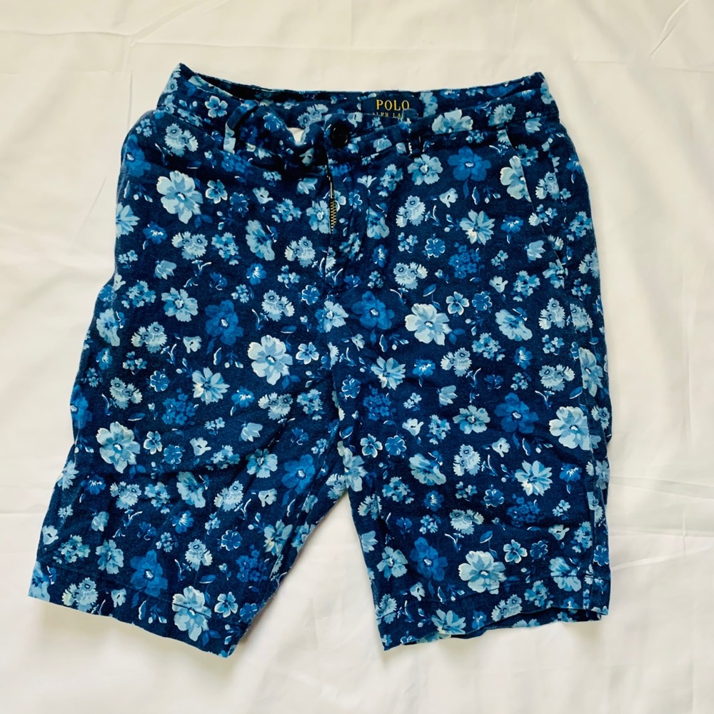 Boys Polo set of 2 shorts with top. GENTLY USED. - Picture 7 of 7